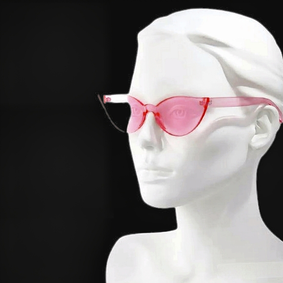 🆕️ ☆ Modern Cat Eye Sunglasses - Picture 4 of 10